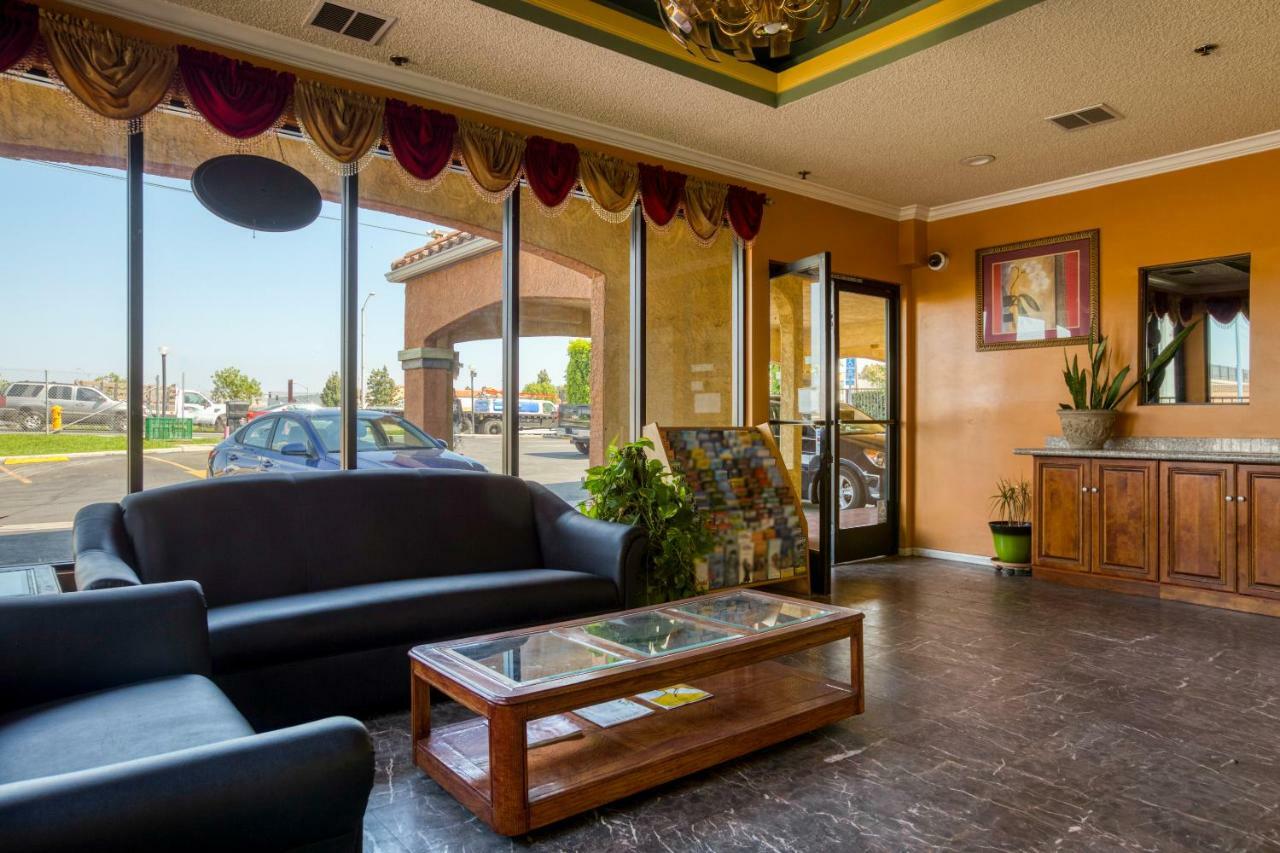 Hotel Corona Ca - Hwy 91 Exteriér fotografie